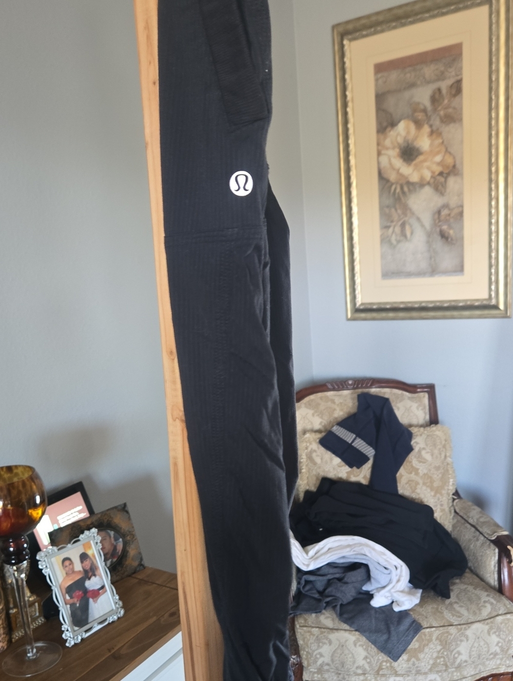 Lululemon Jogger - Picture 5 of 5